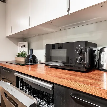 Dana-entire Very Quiet And 2 Apartment