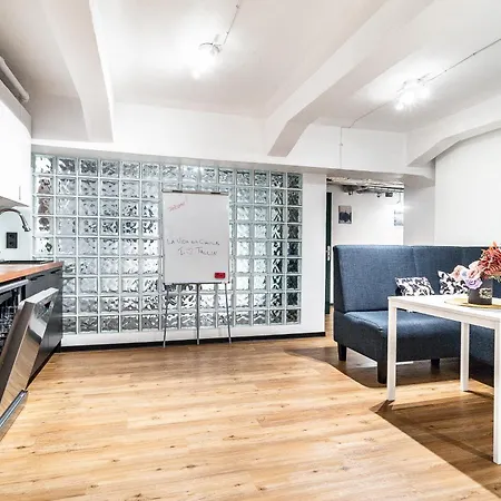 Dana-entire Very Quiet And 2 Appartement Tallinn